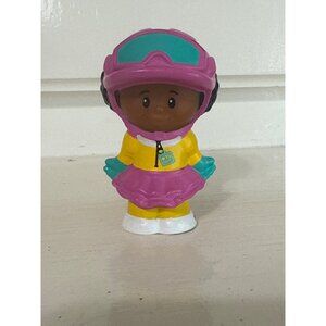 Fisher Price Little People Tessa Snowboarder Skier 2019 Action Figure
